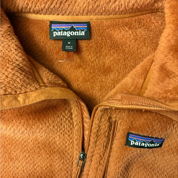 Patagonia Men's Vibrant Orange Performance Jacket - Picture 8 of 8